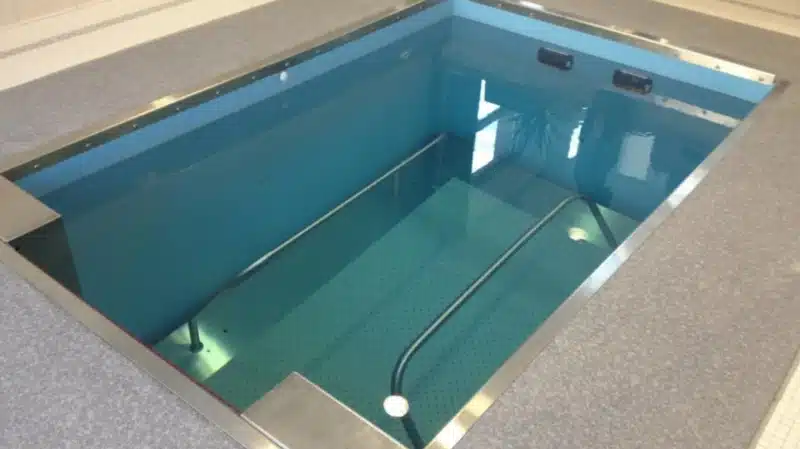 تنظیم ارتفاع استخر 2 تنظیم ارتفاع استخر